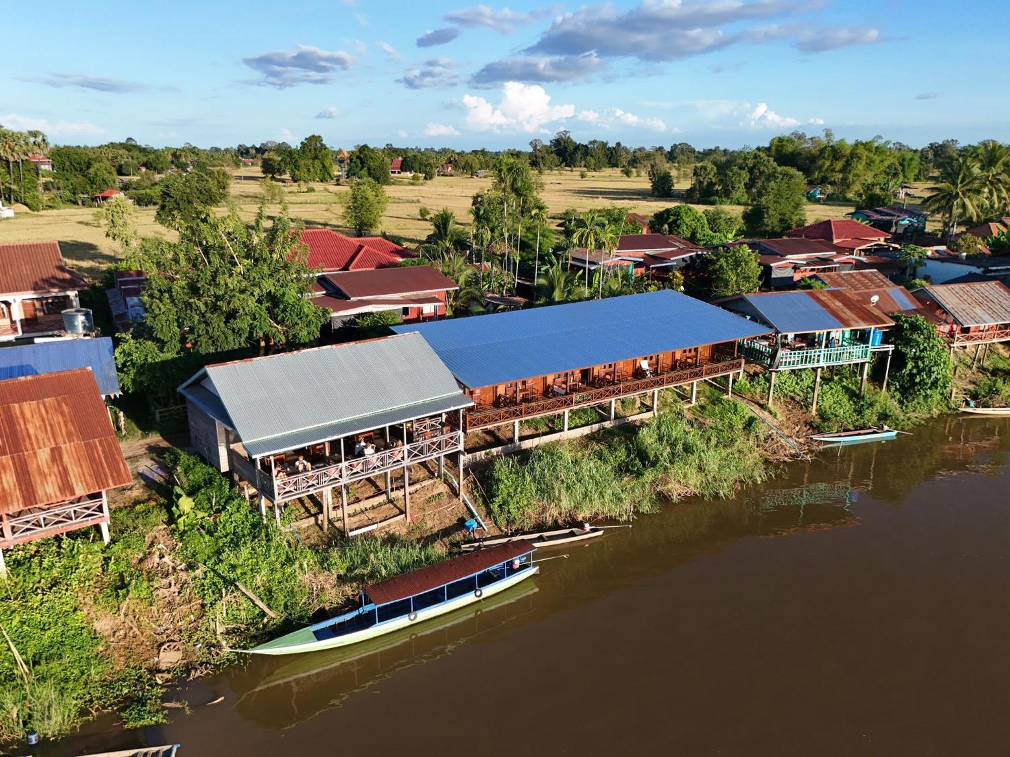 Dondet Vixay Sunset And River View Don Det Exterior photo