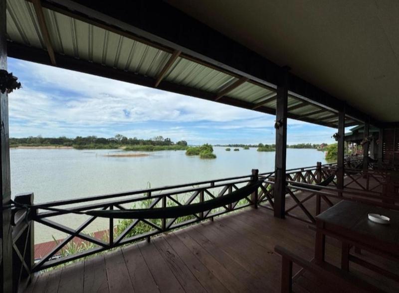 Dondet Vixay Sunset And River View Don Det Exterior photo